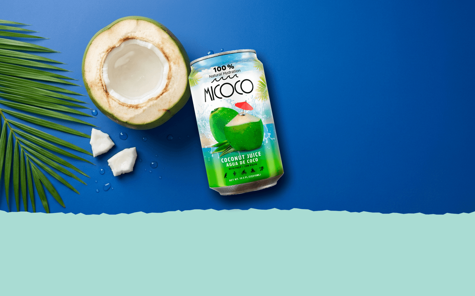 Agua de coco con pulpa en lata MICOCO, junto a un coco abierto.